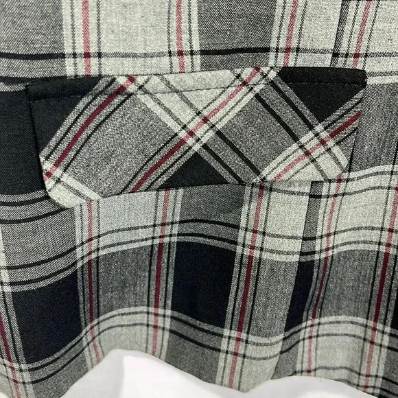 Courtenay Womens Jacket S/M Gray Black Plaid Notched Collar Button Up Short EUC - Picture 4 of 13